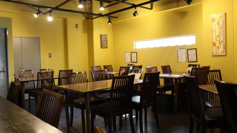 じょーじーず店内